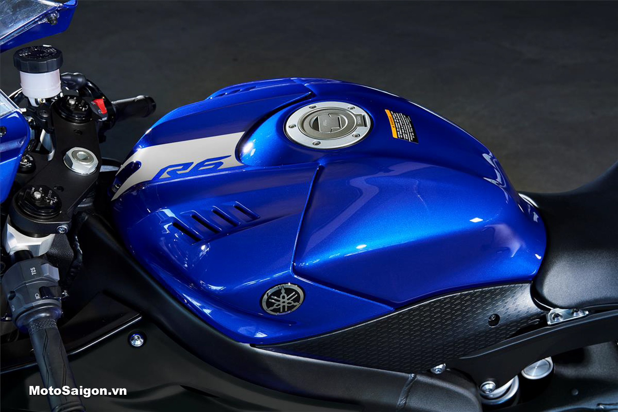 Yamaha R6 Mau Sắc Mới Sắp Co Gia Ban Chinh Hang Motosaigon