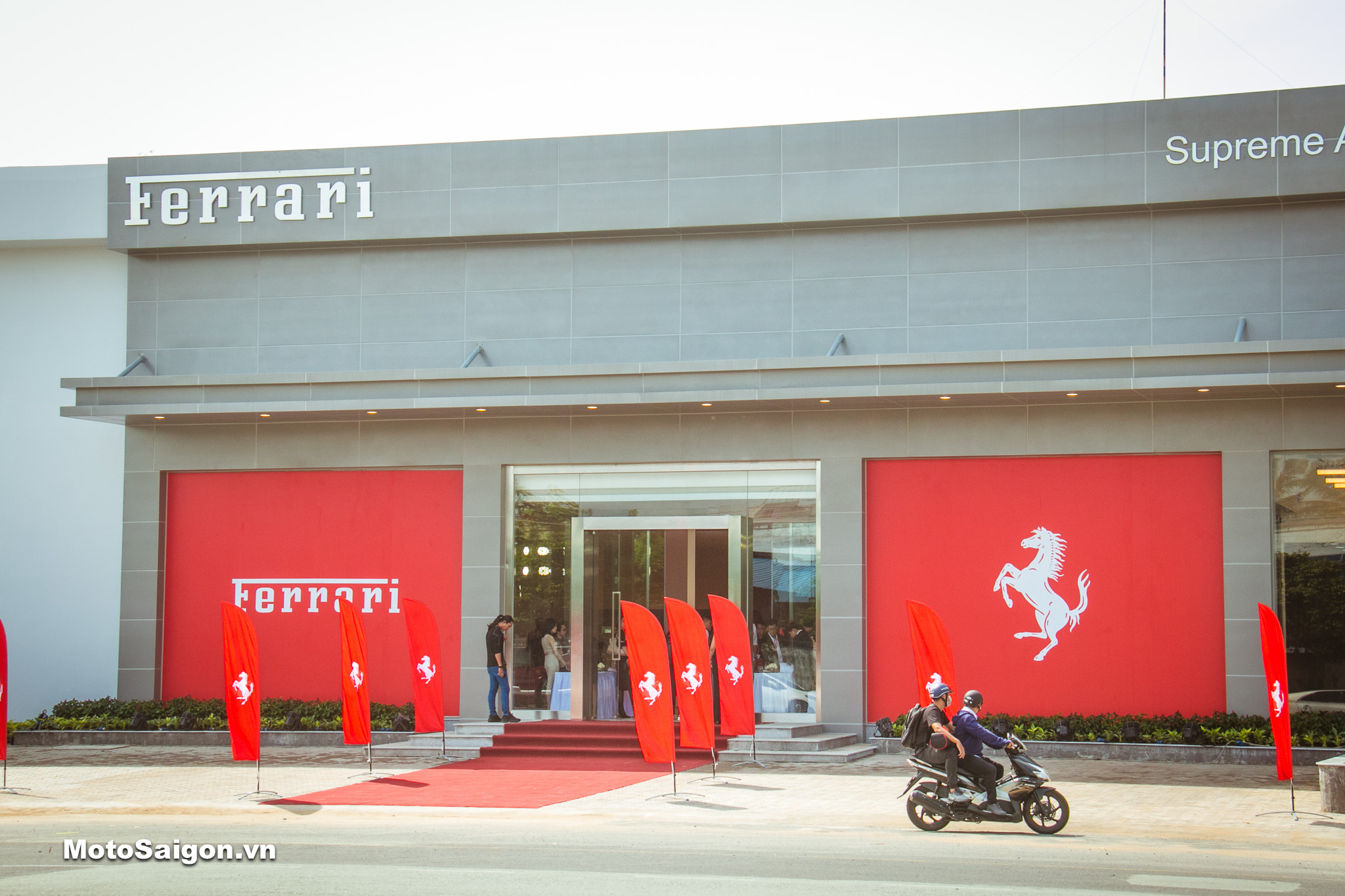 Showroom Ferrari Vietnam