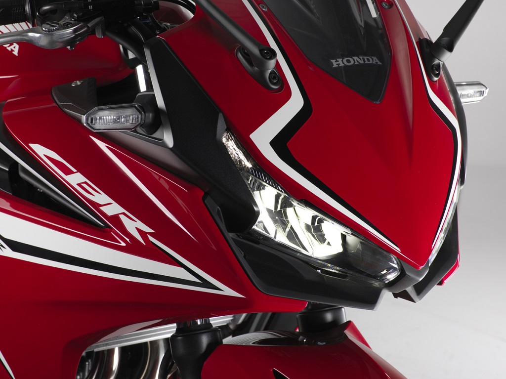 Giá xe Honda CBR500R 2020 cùng thông số kỹ thuật chi tiết - Motosaigon