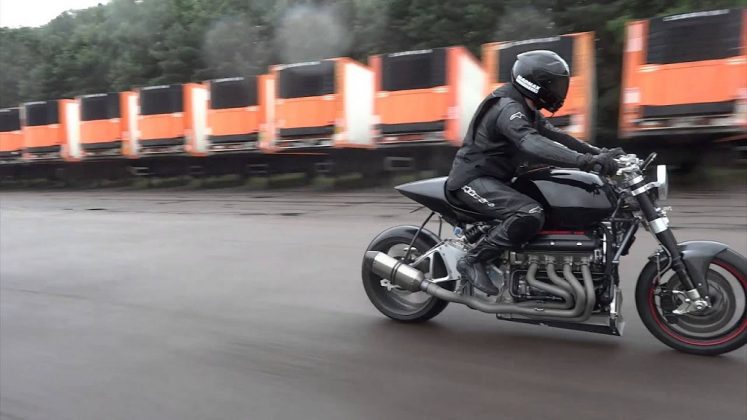 Khám phá siêu mô tô Confederate Wraith 2020 có giá bán 