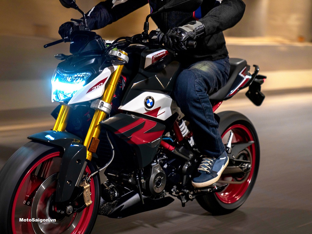 2021 BMW G310R  Bling for the Buck