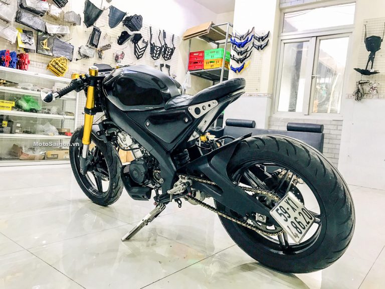Cực độc Yamaha R15 v3 độ Cafe Racer của biker Sài Thành - Motosaigon