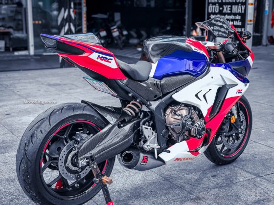 akrapovic for cbr650r