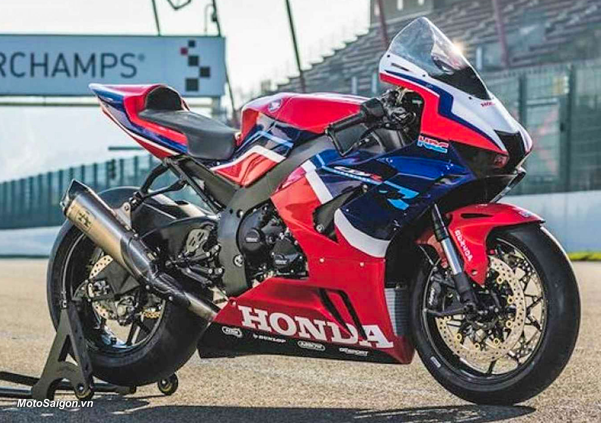 Honda CBR1000RR-R Spa 100 2022 bản giới hạn dành cho trường đua