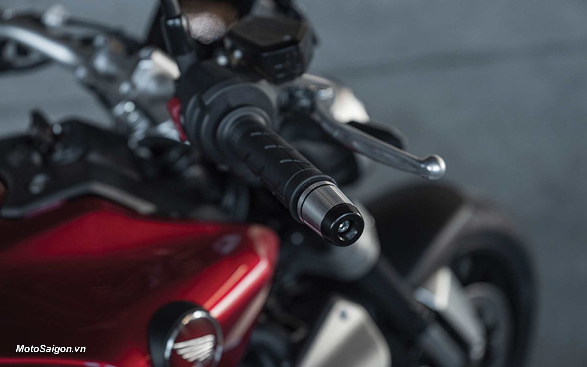 Giá xe Honda CB1000R 2022 phiên bản mới nhất: hình ảnh thông số kỹ thuật, giá bán.
