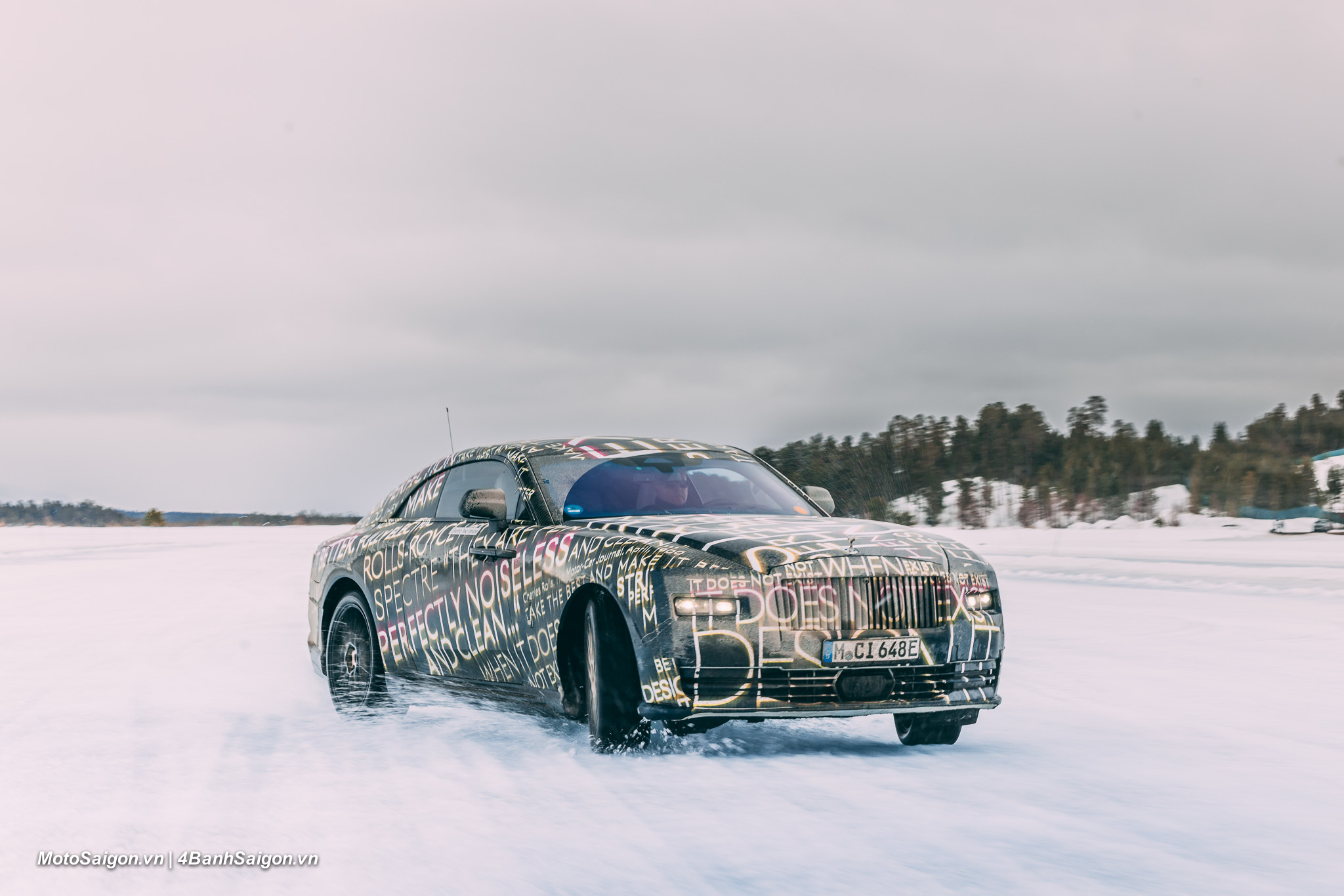 Hành trình thách thức giới hạn của Rolls-Royce SPECTRE tại vòng bắc cực