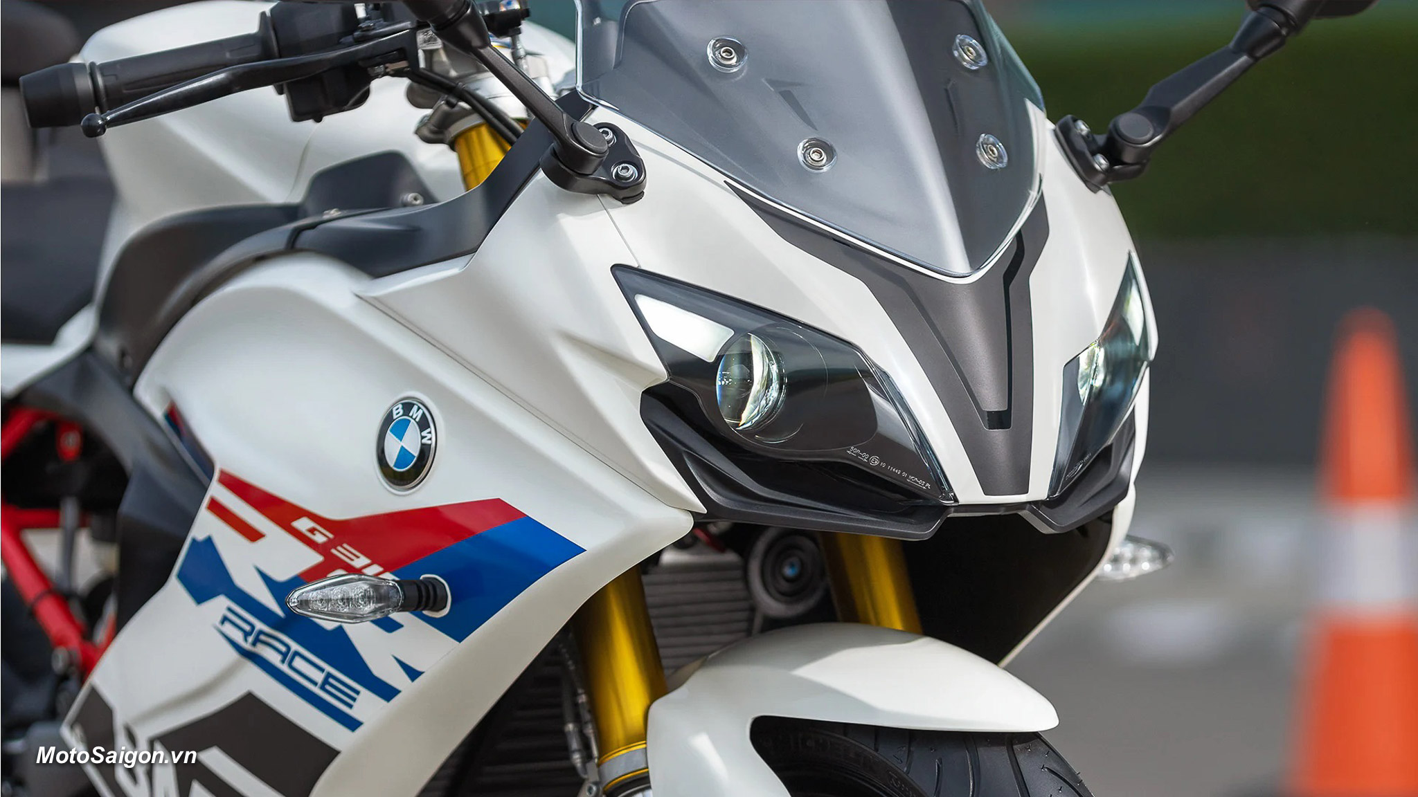 BMW G310RR 2023 phiên bản sport-bike của G310R đã có giá bán - Motosaigon