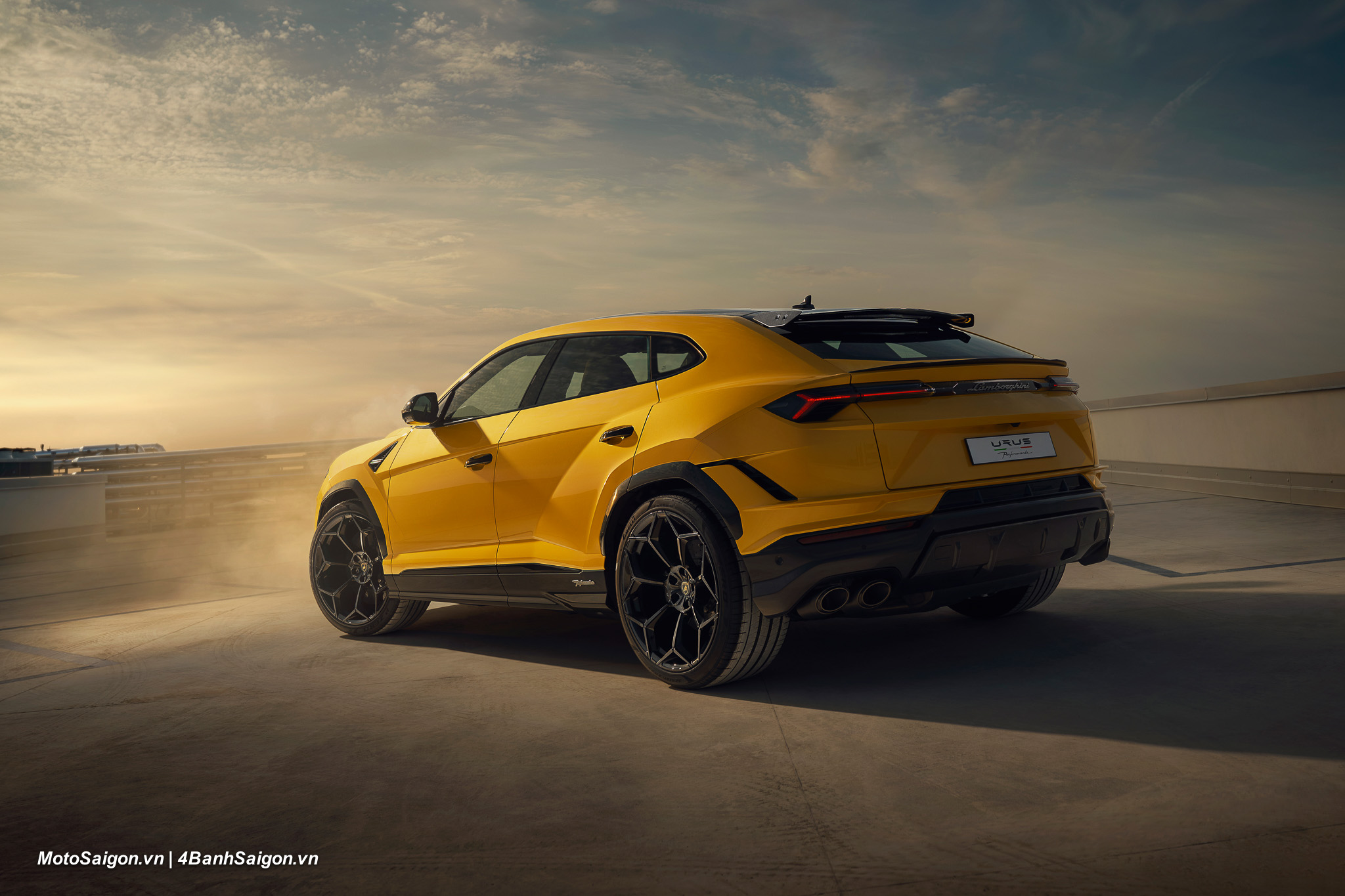 Lamborghini Urus Performante đã có giá bán chính hãng tại Việt Nam