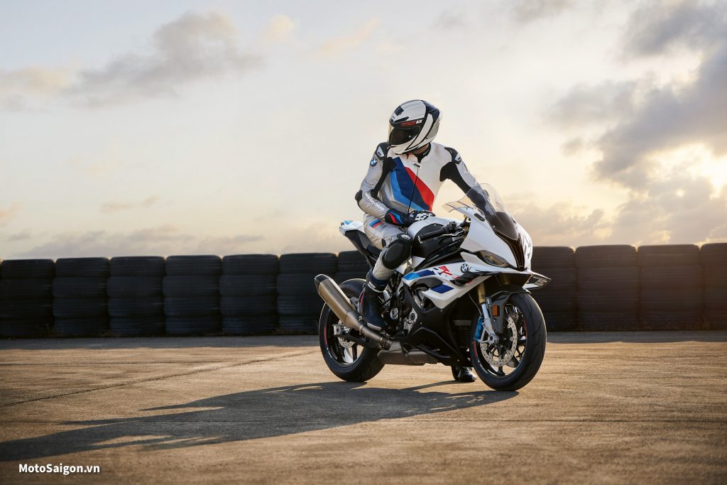 BMW S1000RR 2023 thiết kế mới động cơ mạnh hơn nhiều công nghệ hơn ...