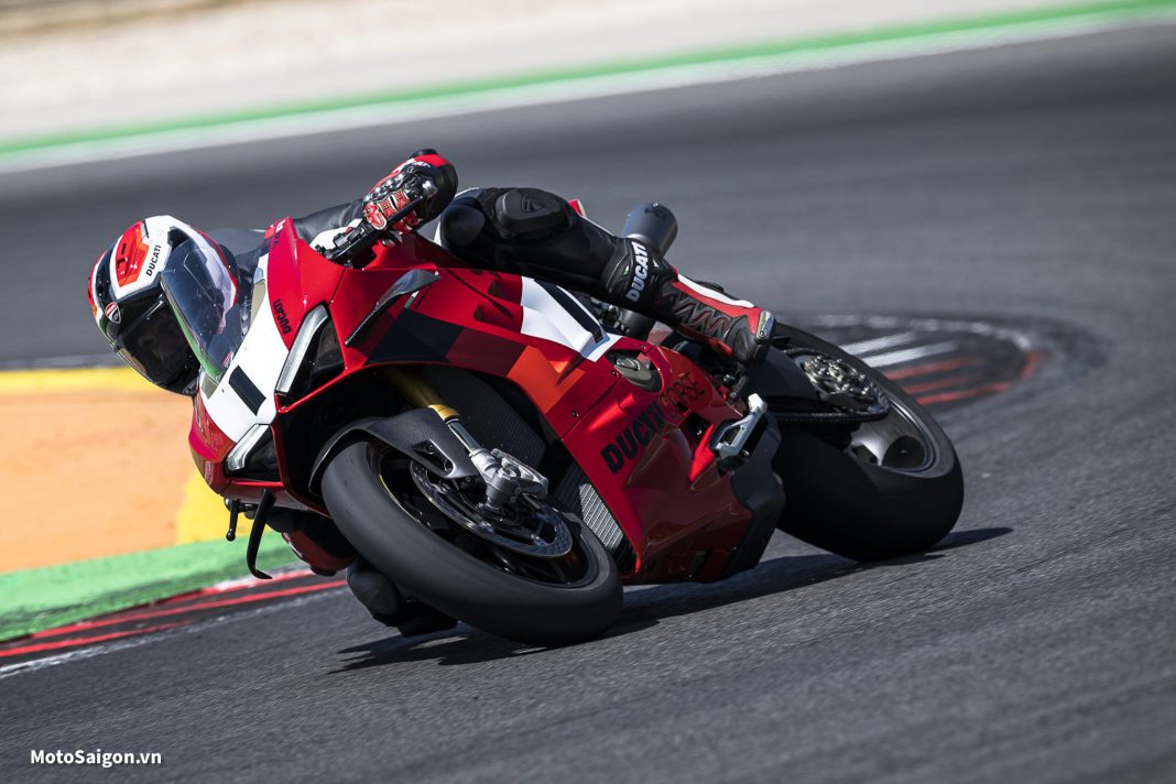 Ducati 1199 Panigale r дроссель