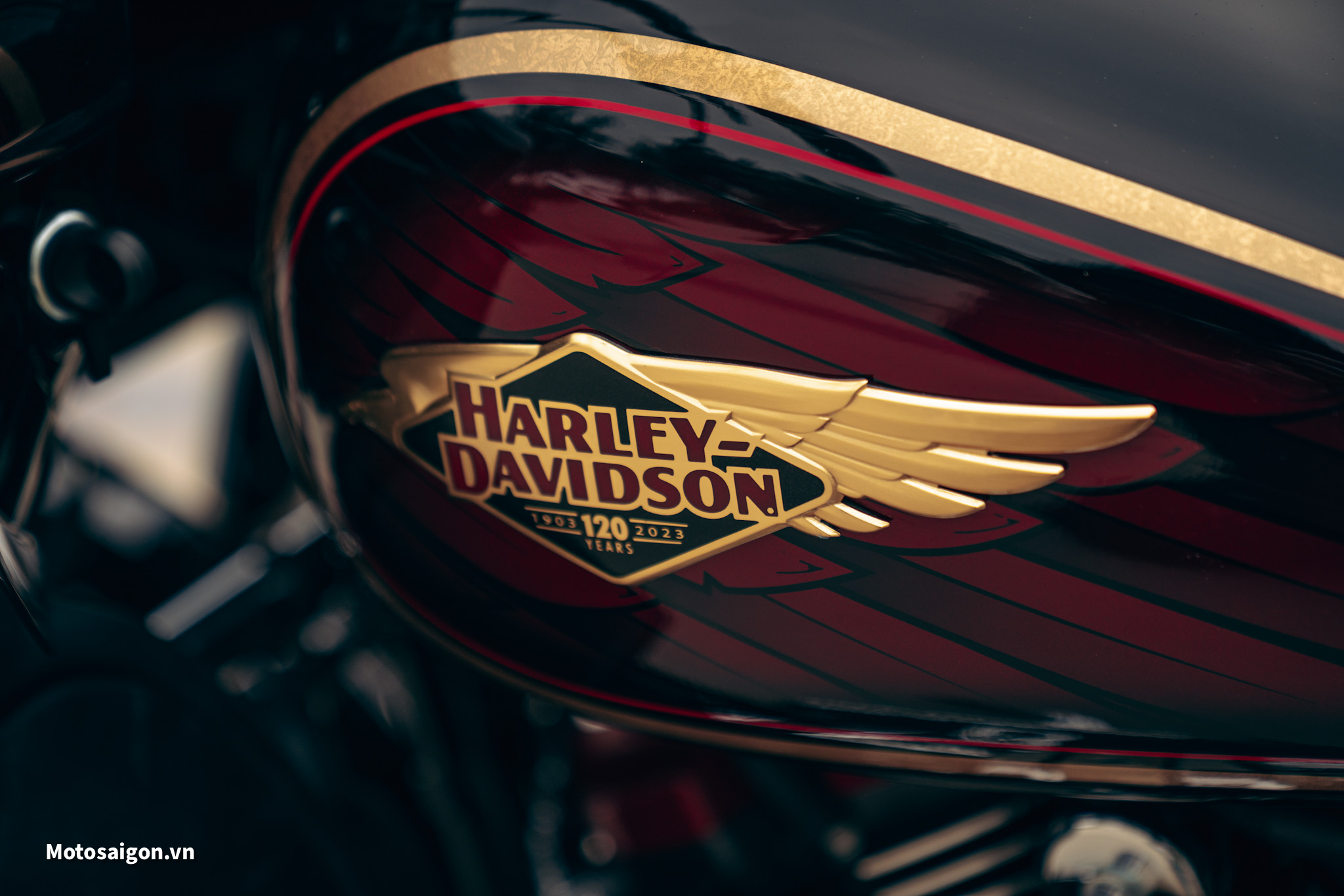 Harley-Davidson CVO Road Glide Limited Anniversary 2023 phiên bản kỷ niệm 120 năm
