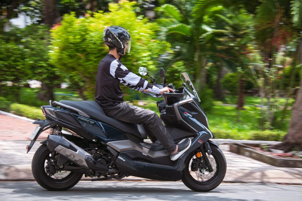 Đánh giá xe Kymco Xciting S350 ưu nhược điểm sau nhiều ngày trong đô ...