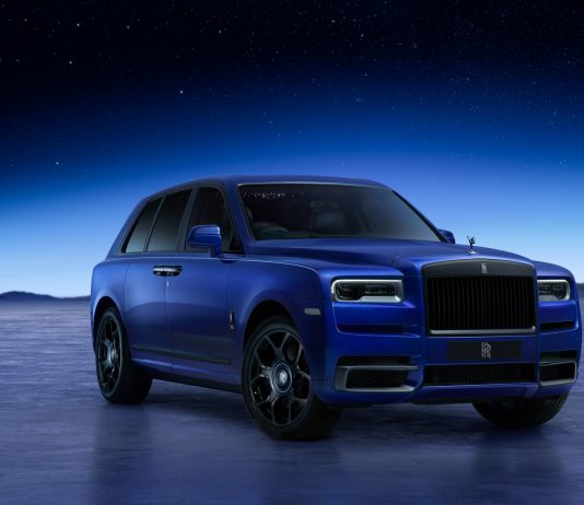BLACK BADGE CULLINAN 'BLUE SHADOW': HÀNH TRÌNH BESPOKE VƯƠN TỚI BỜ KHÔNG GIAN VŨ TRỤ