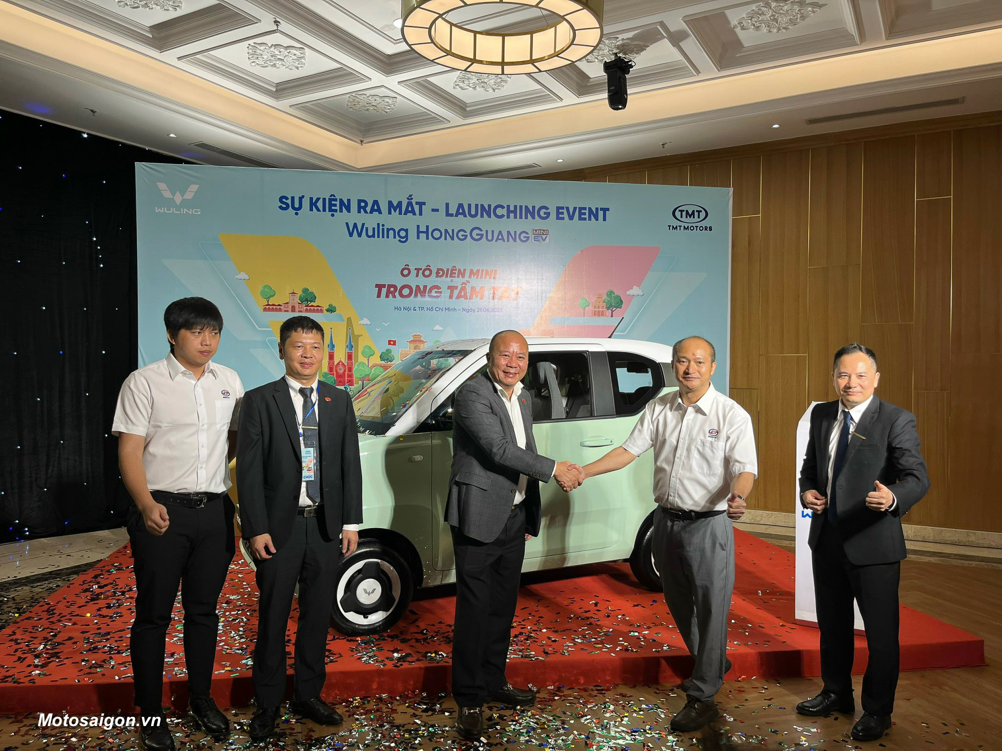 Giá xe Wuling HongGuang Mini EV