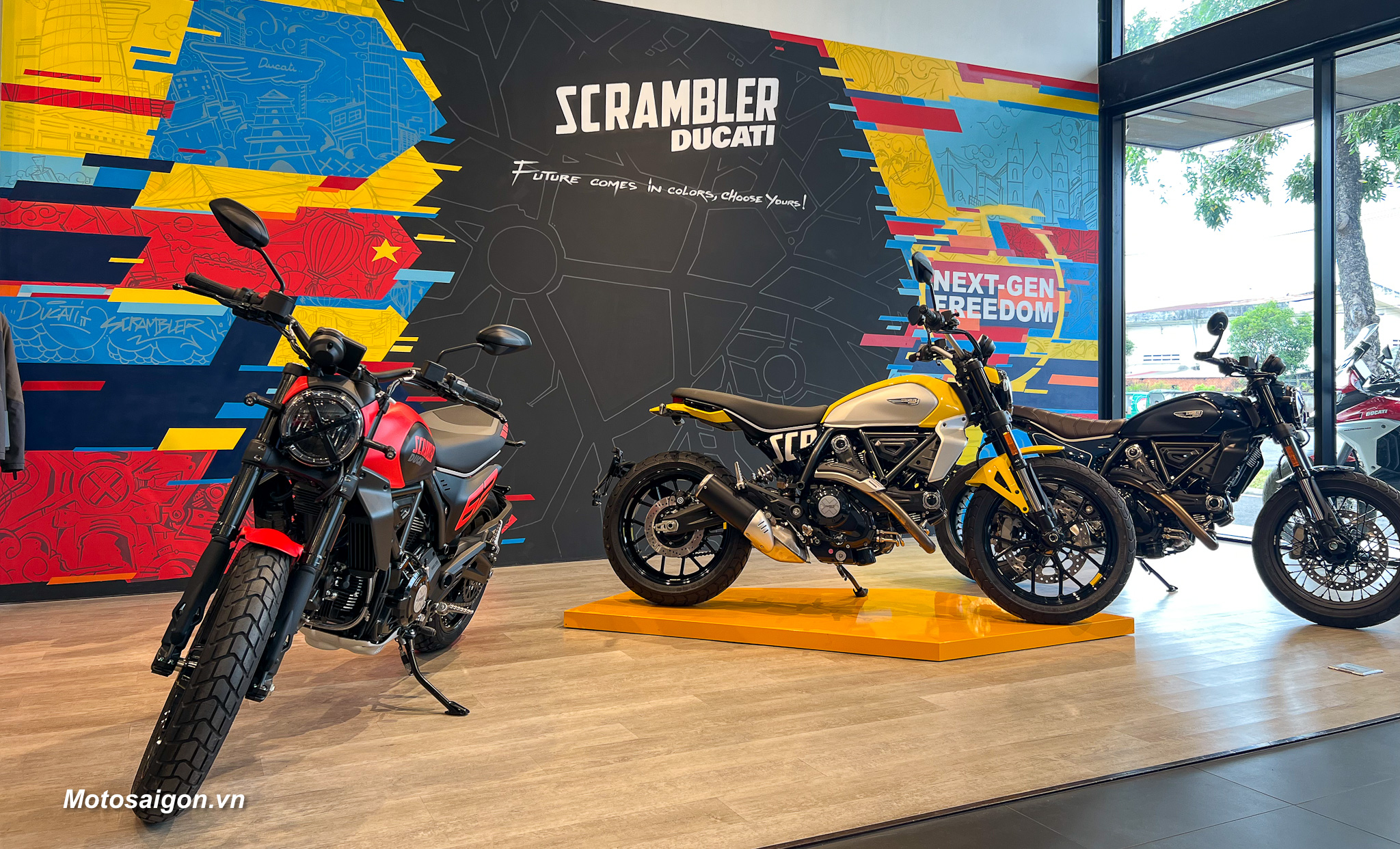 Ducati Scrambler Next-Gen 2023 ICON, FULL THROTTLE, NIGHTSHIFT.