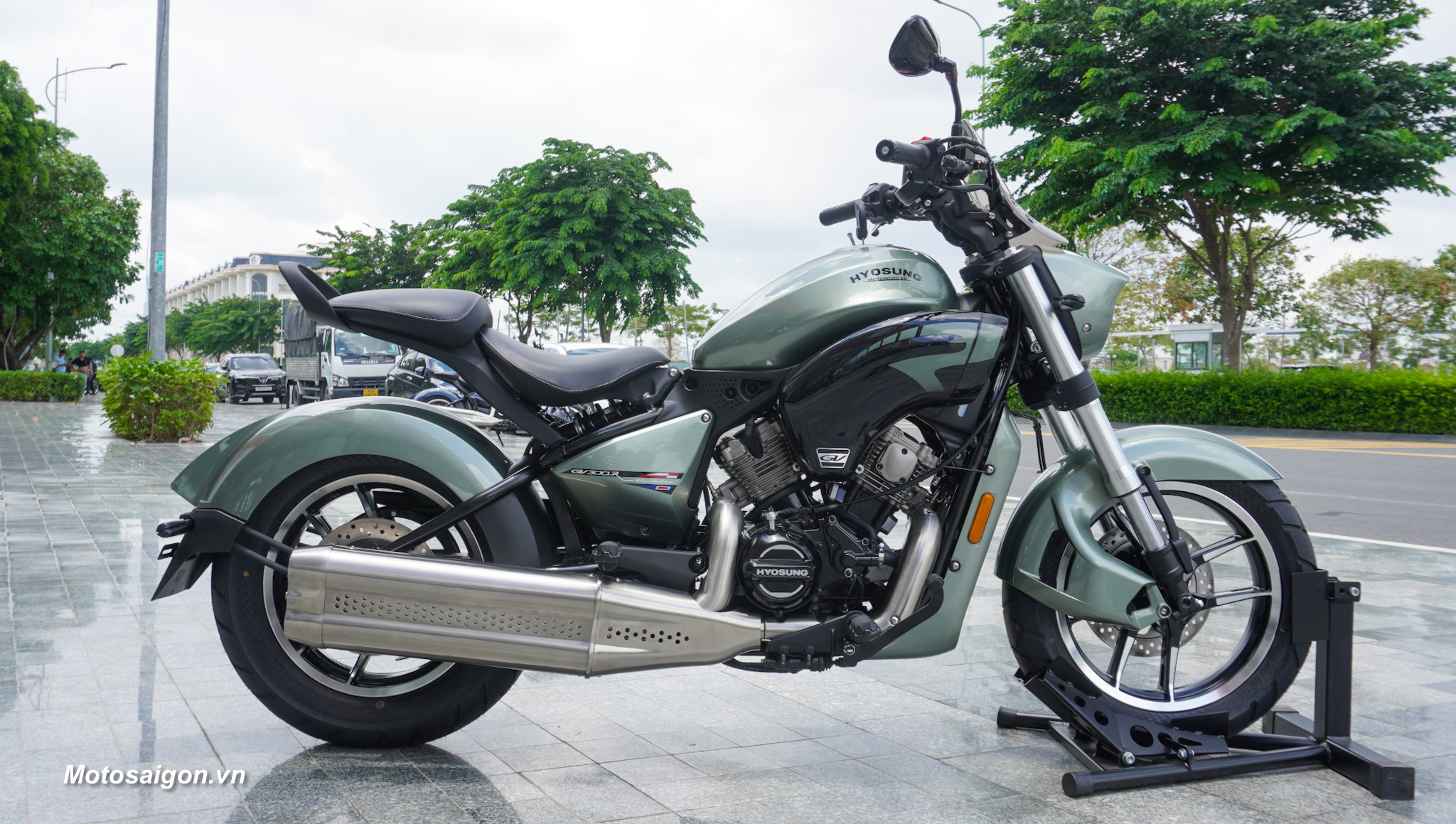 Hyosung GV300R | Giá xe Hyosung GV300R 2023 mẫu xe mô tô bobber của Hàn Quốc