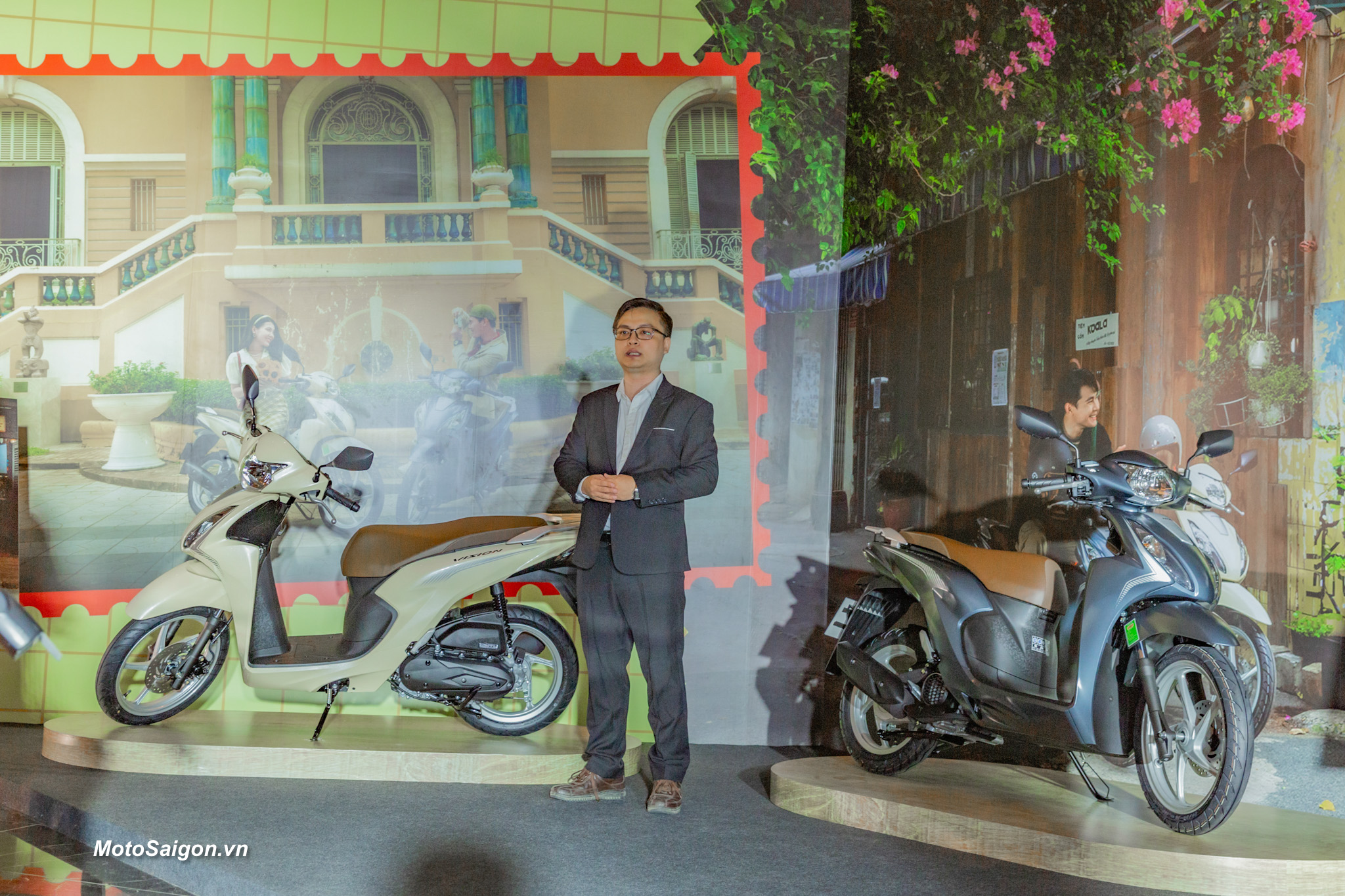 Honda Việt Nam công bố giá xe Wave Alpha, Vision mới màu Retro