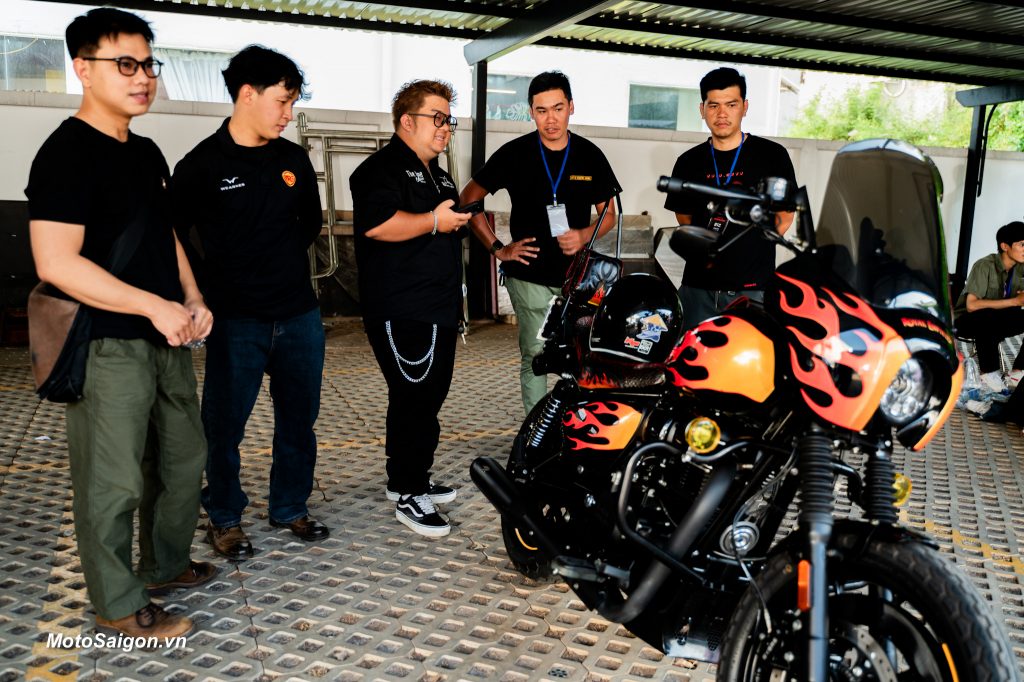 Royal Rider Razak Toàn cảnh sự kiện Royal Rider’s Night quy tụ đông đảo biker - Motosaigon