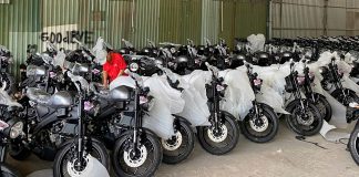 XSR155 2025 màu đỏ nâu mới nhập Yamaha Indonesia giá bán cực tốt