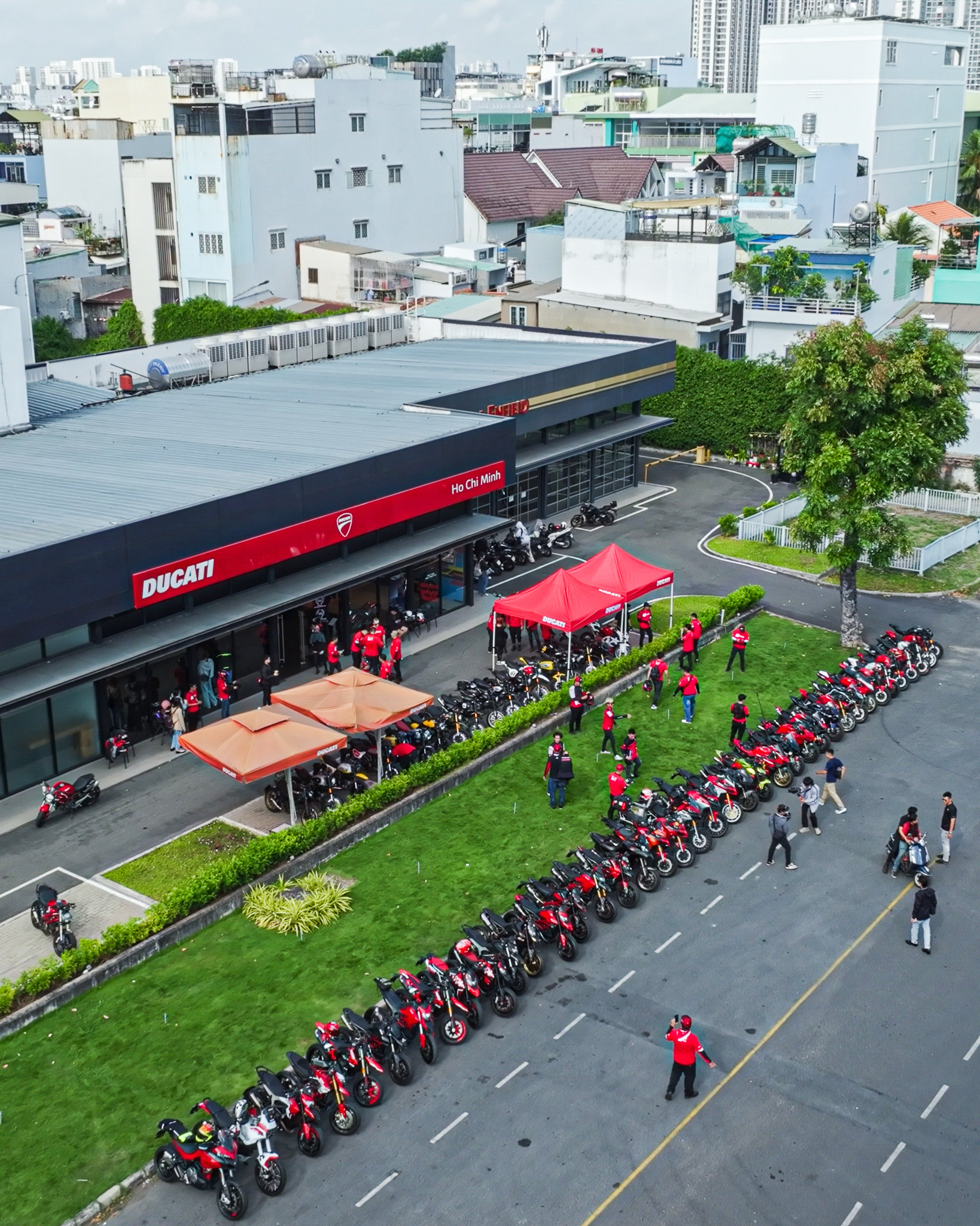We Ride As One 2025: Hành trình hội tụ hơn 100 biker Ducati tại TP.HCM – Khẳng định tinh thần đoàn kết toàn cầu