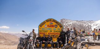 Royal Enfield Himalayan 750 và xe điện HIM-E xuất hiện tại Khardung La