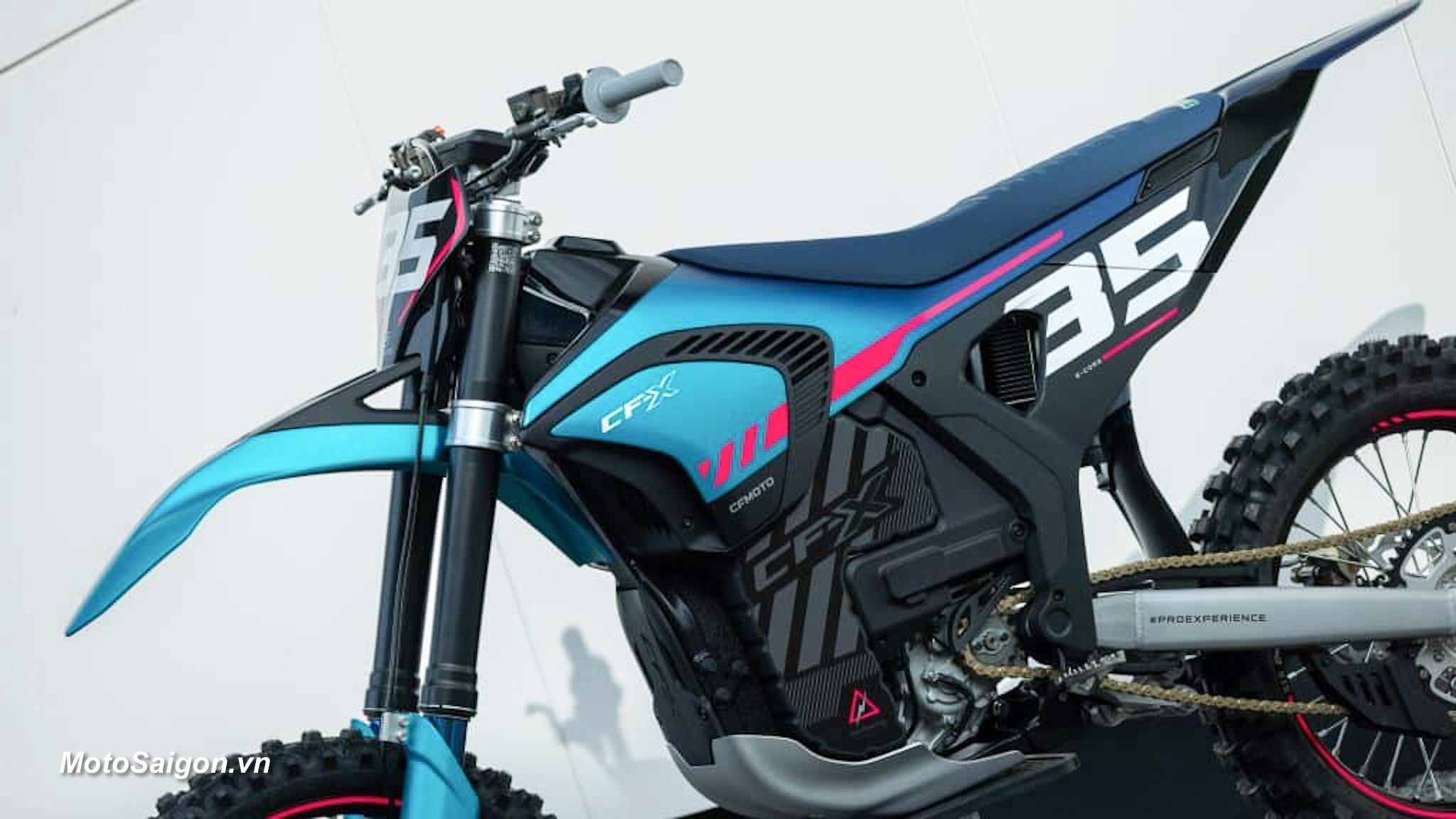 CFMoto CF-X cào cào điện siêu nhẹ nhưng mạnh như 450MT