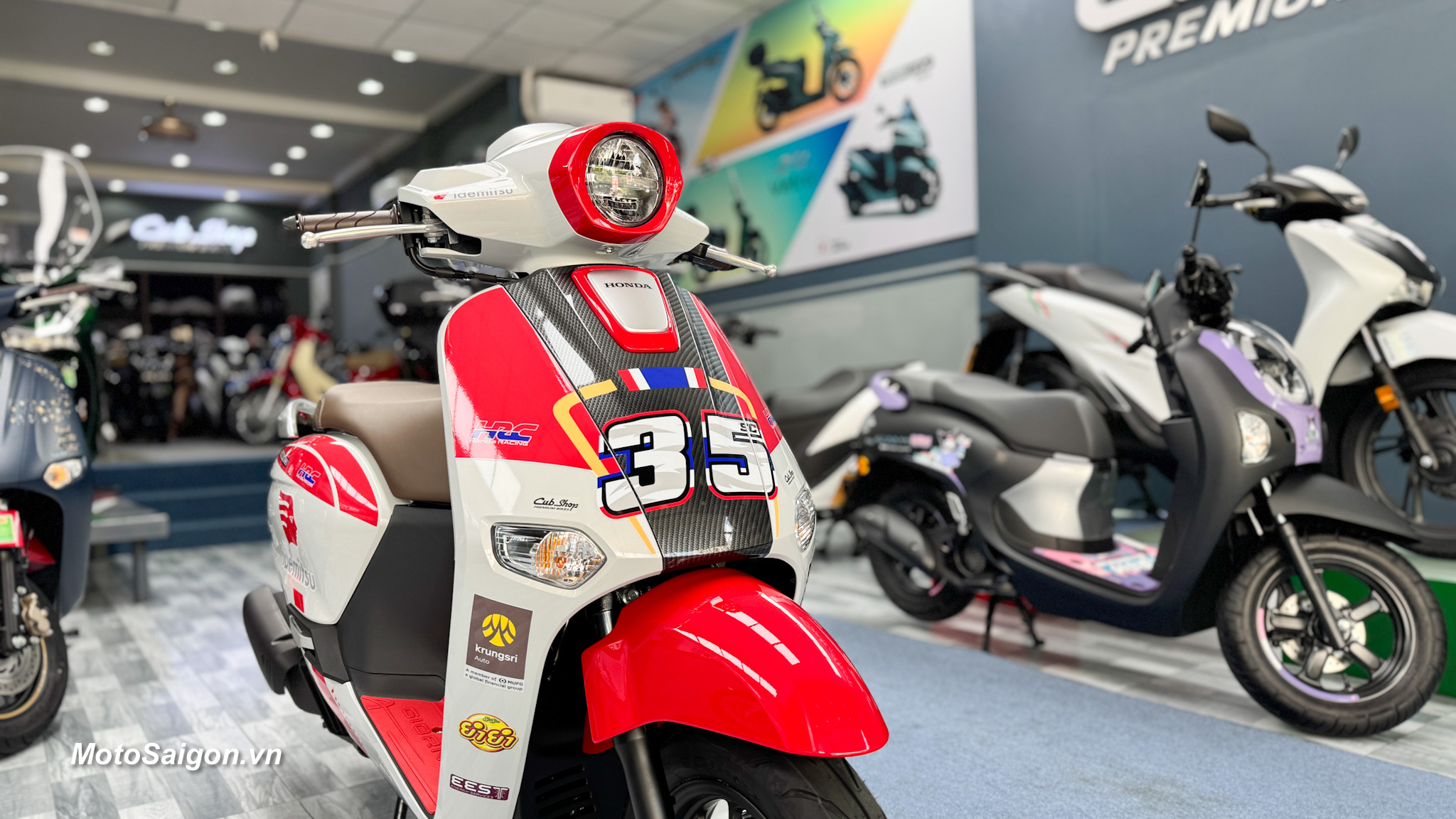 Honda Giorno SC35 ThaiGP giới hạn 99 chiếc đã có giá bán tại Việt Nam