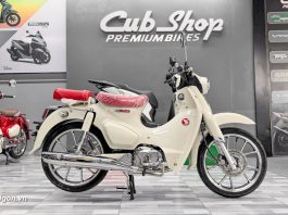 Honda Super Cub C125 Custom màu trắng yên đỏ đặc biệt đã về Việt Nam