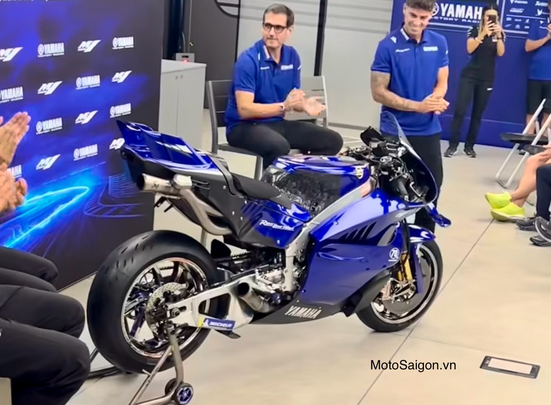 Yamaha M1 trang bị động cơ V4 ra mắt tạo tiền đề cho R1 V4 2026