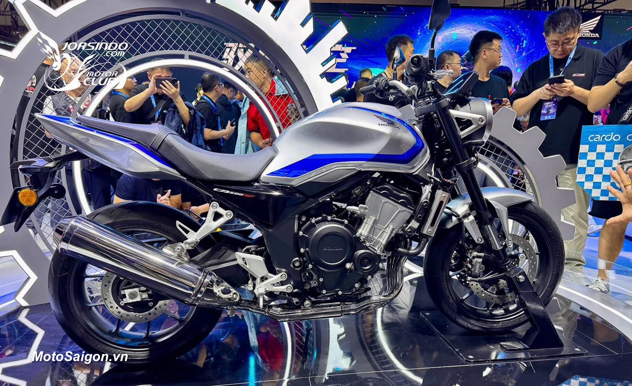 Honda CB500 SF Super Four 2026 trang bị E-Clutch ra mắt kèm giá bán