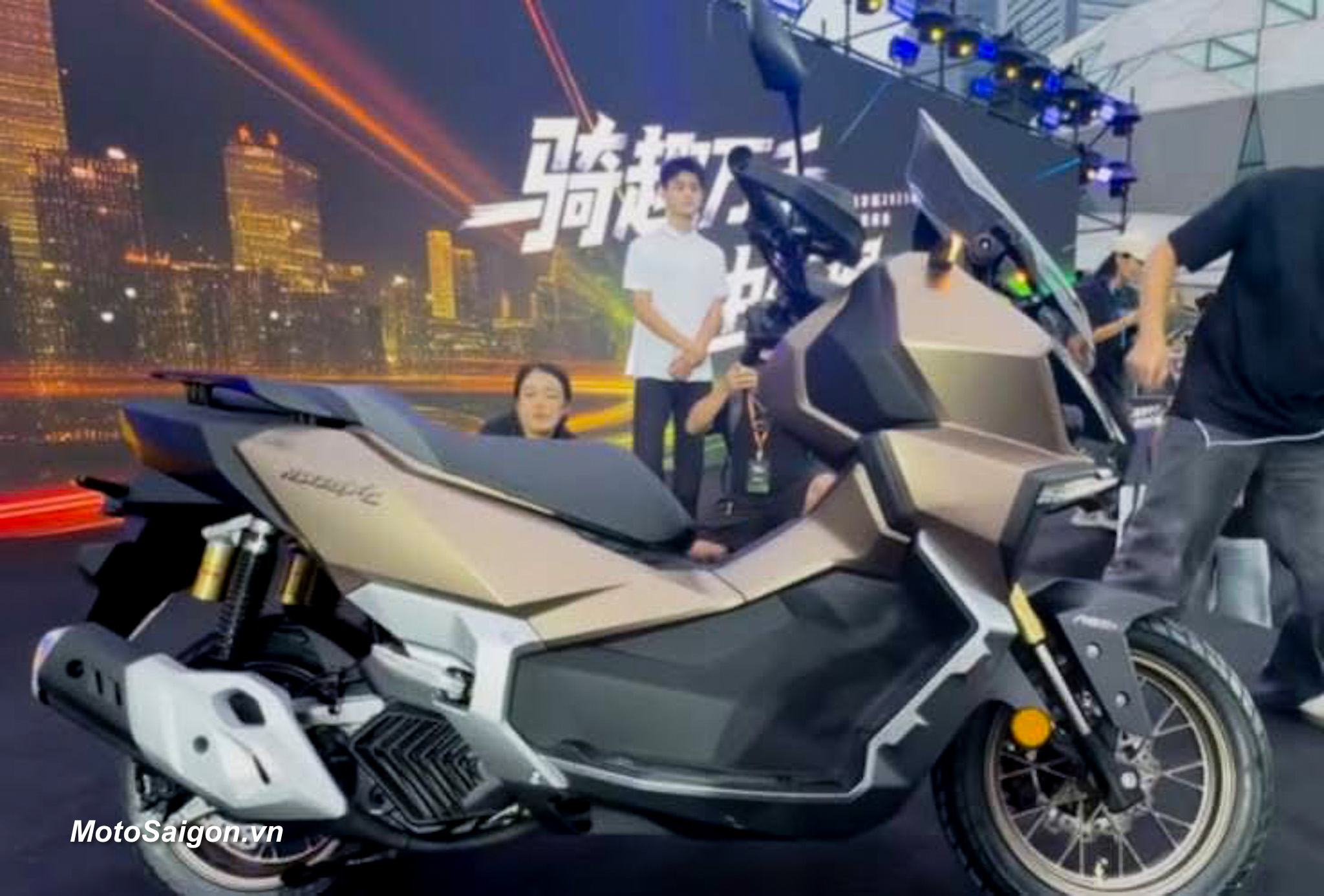 Honda NS150XC biến thể của ADV160 lộ diện ngoại hình siêu nhân