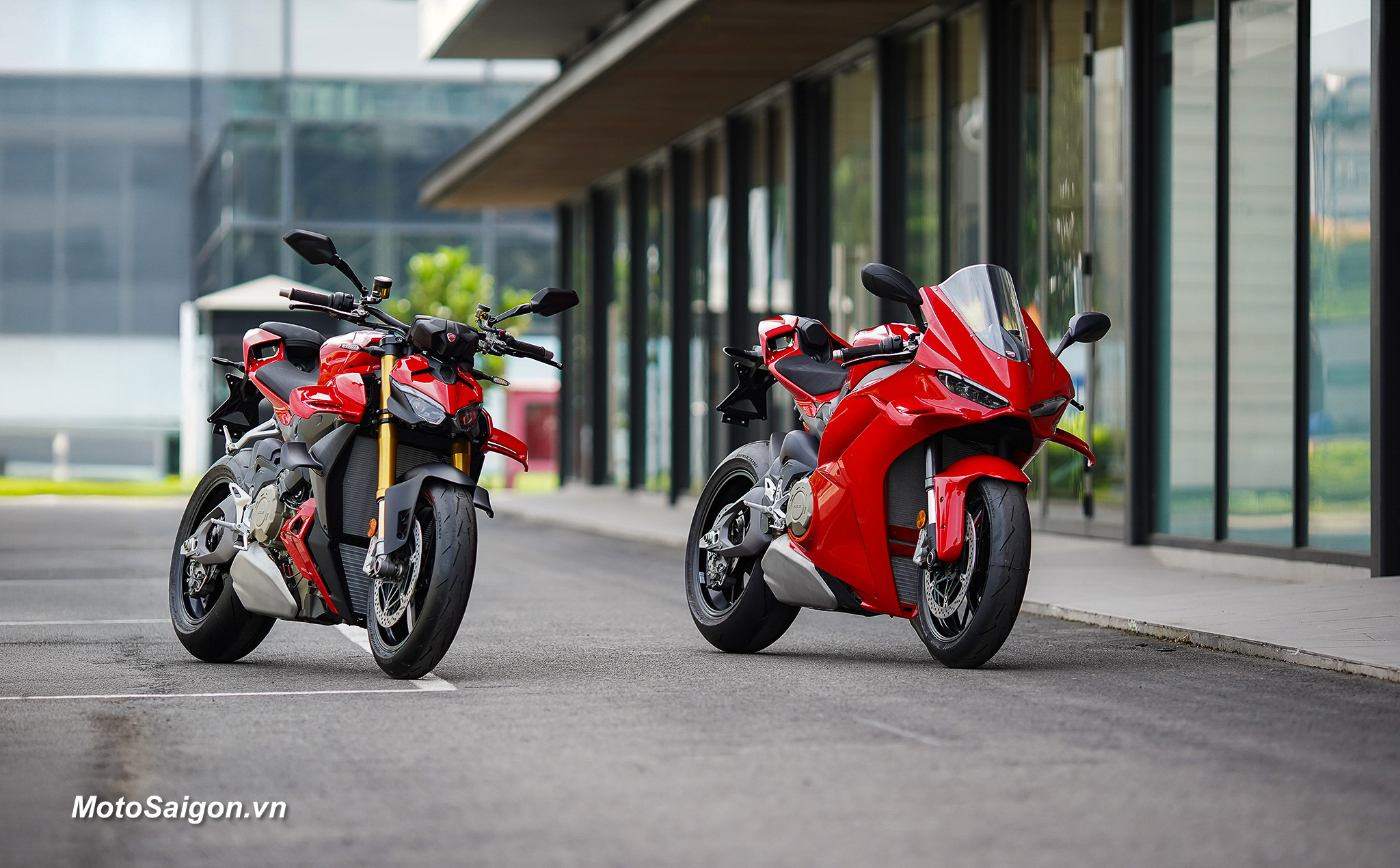 Ducati Streetfighter V4 S 2025 thế hệ mới nhất đã có giá bán tại Việt Nam