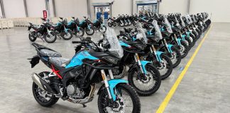 Đóng thùng lô hàng Morbidelli T352X tại nhà máy để xuất về Việt Nam