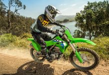 Kawasaki KLX300R sắp có giá bán cùng KX327 tại Việt Nam