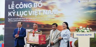 Cụ Ông U70 xác lập Kỷ Lục Việt Nam từ niềm đam mê mô tô mãnh liệt