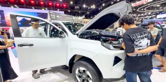 Toyota Hilux Travo-e 2026 trên yên thực tế xe bán tải điện đã có giá bán