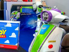 Giá xe Honda Giorno Buzz Lightning Toy Story kèm quà tặng